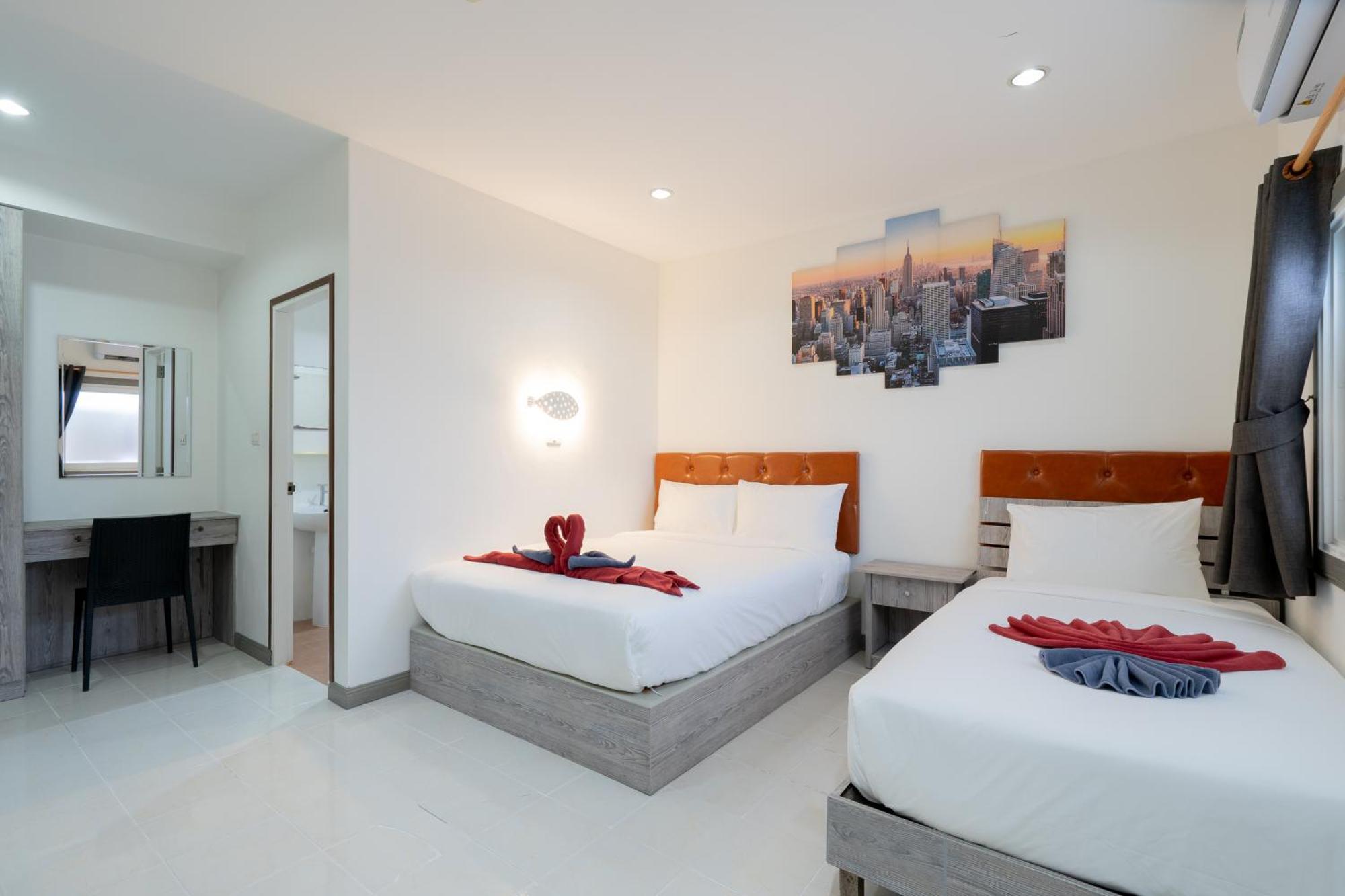 Square One Hotel Patong Exteriör bild